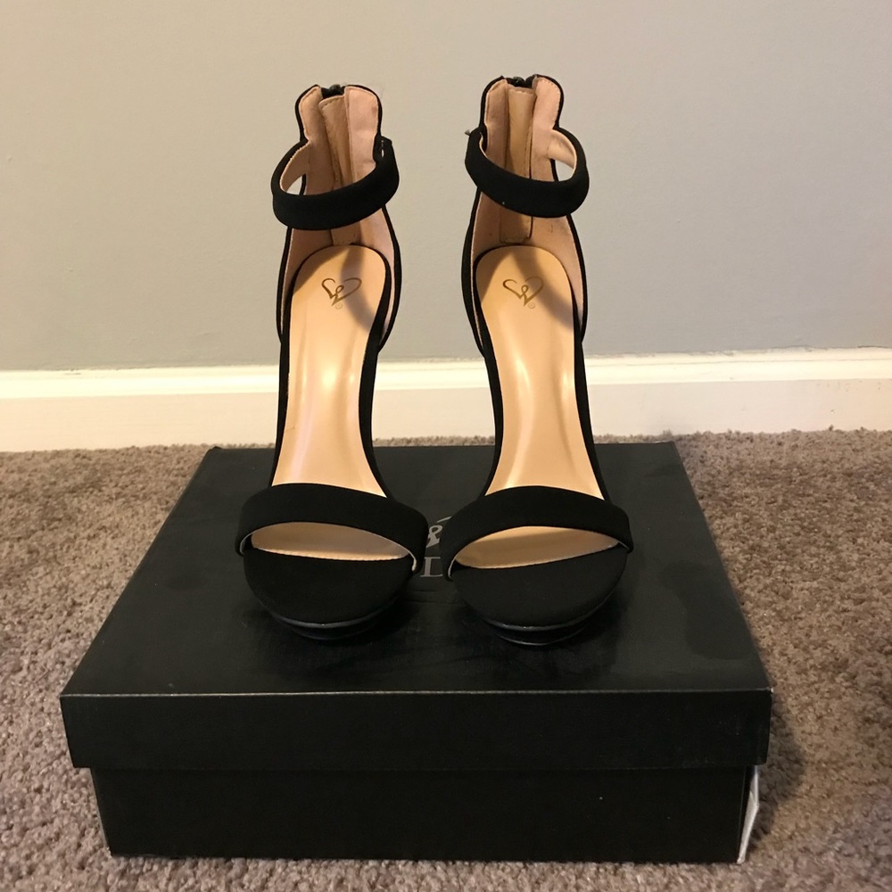 Black heels
